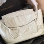 Bottega Veneta Arco Small Leather Tote Bag White 10