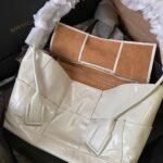 Bottega Veneta Arco Small Leather Tote Bag White 17