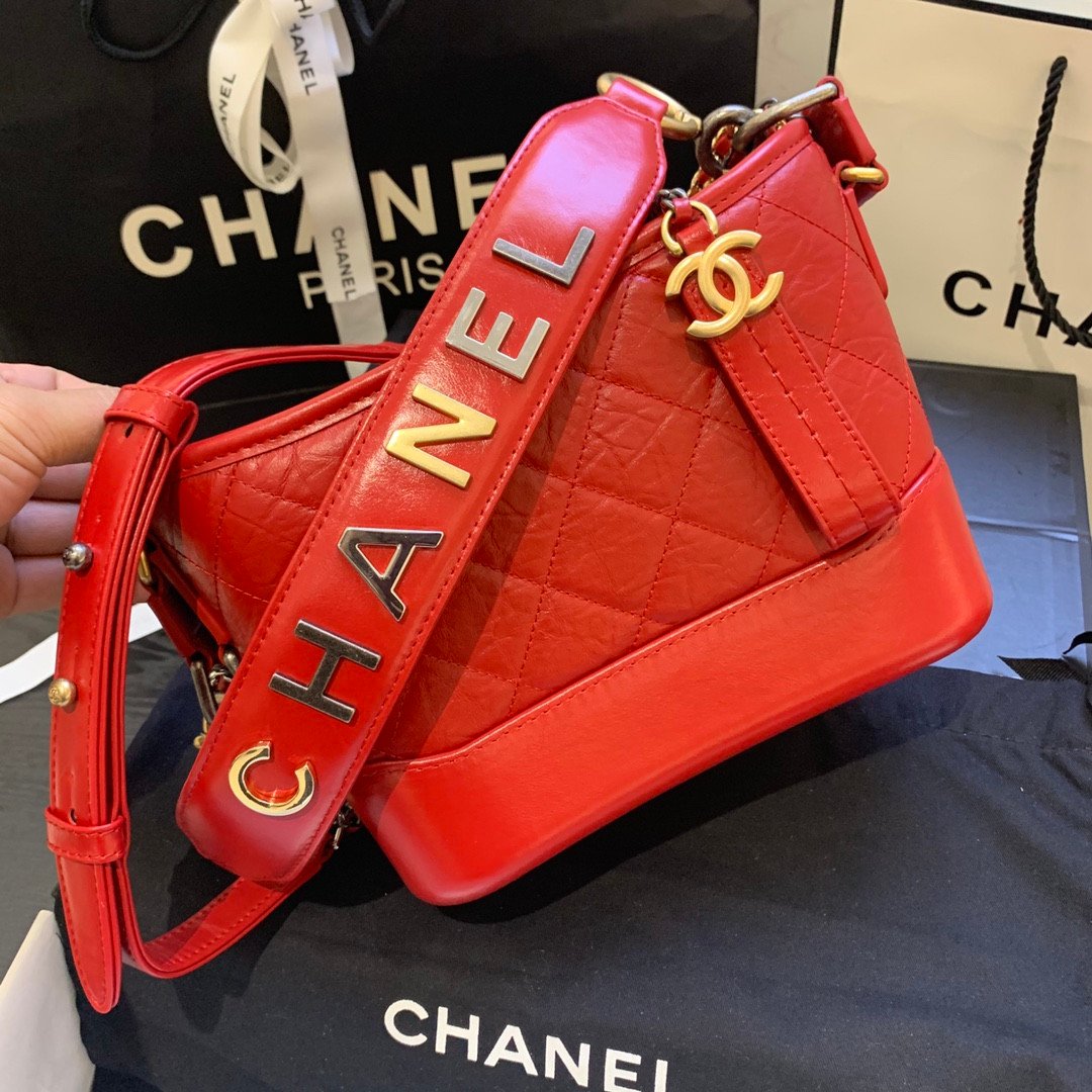 Chanel Gabrielle Hobo Bag Logo Letter Strap Edition (Small) 20cm 2
