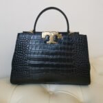 Black (Croc-Embossed)