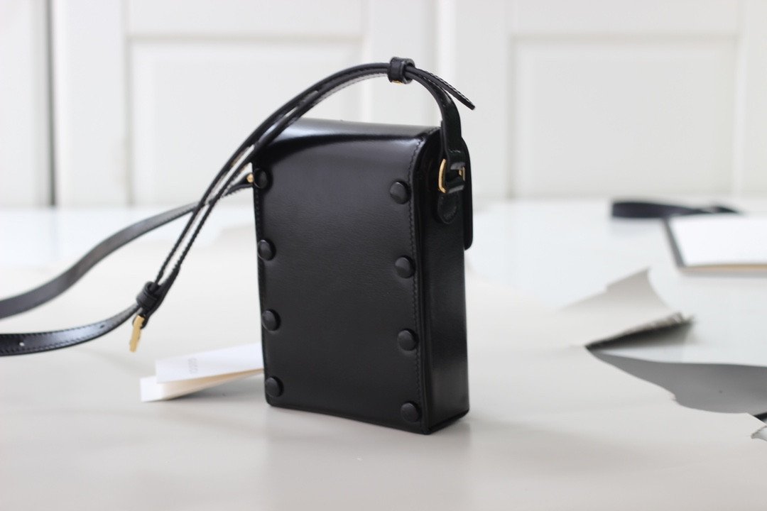 Gucci Horsebit 1995 Mini Bag Elegant Rectangular Leather Shoulder Bag 20