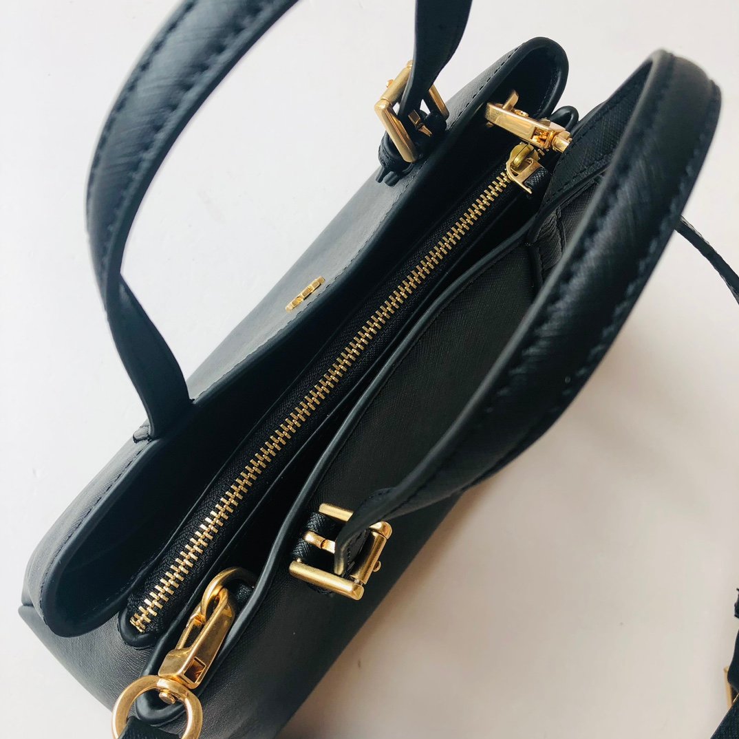 Tory Burch Emerson Mini Top-Zip Tote Bag 23cm Multiple Colors 25