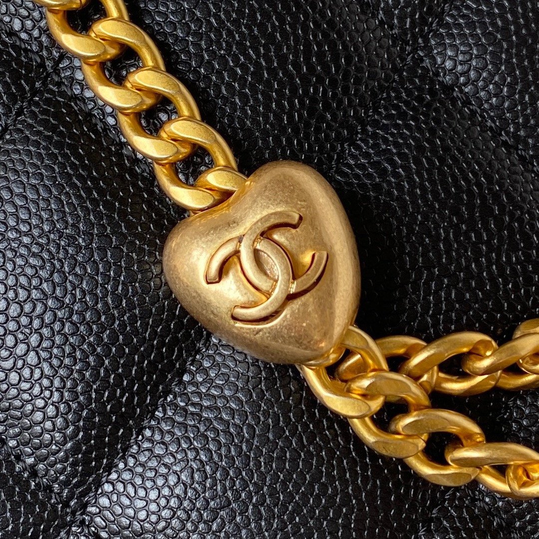 CHANEL 23P Heart Ball Hobo Bag 20cm Multiple Colors 31