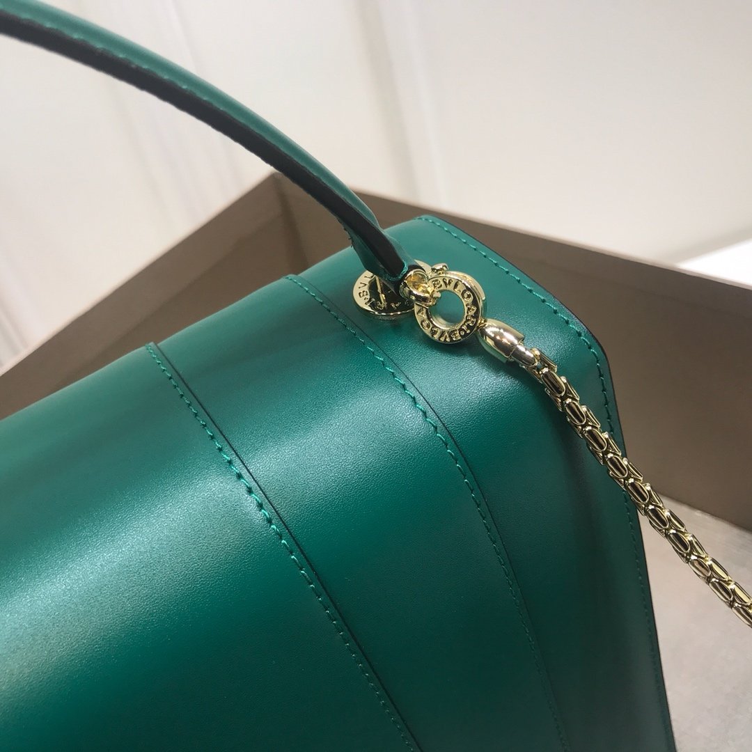 Bvlgari Serpenti Forever “3-Layer” Large Top Handle Bag 25cm Emerald Green 34