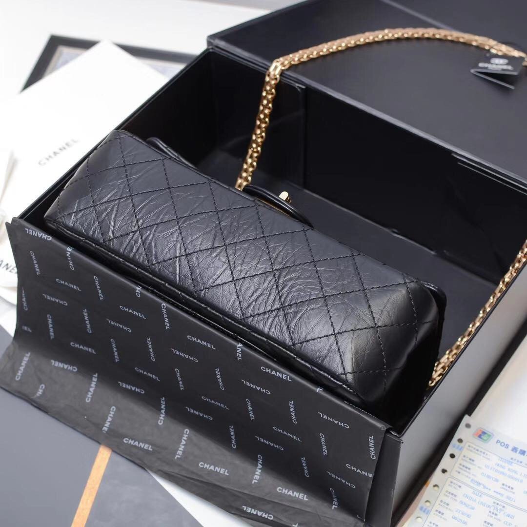 Chanel 2.55 Reissue Flap Bag Black Aged Calfskin 24cm 4