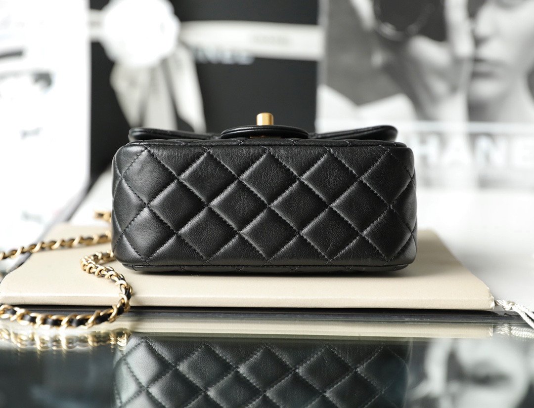 Chanel 22S “Walnut” Woven Gold Ball Mini Flap Bag 2 Sizes Black 5