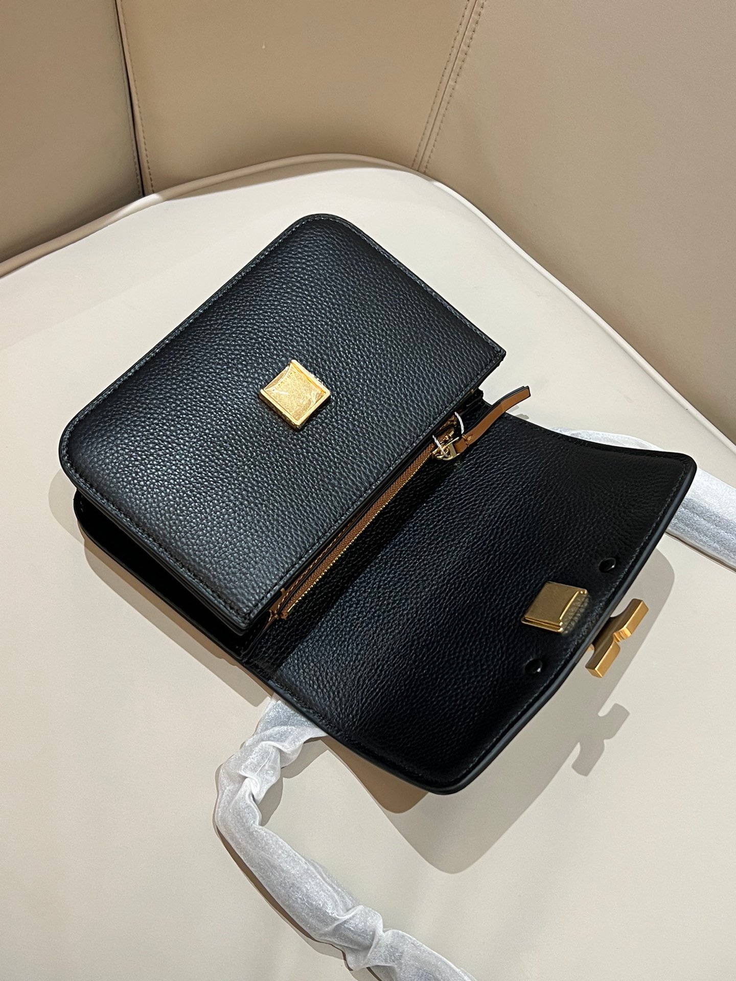 Tory Burch Small Eleanor Pebbled Leather Bag 19cm Multiple Colors 5
