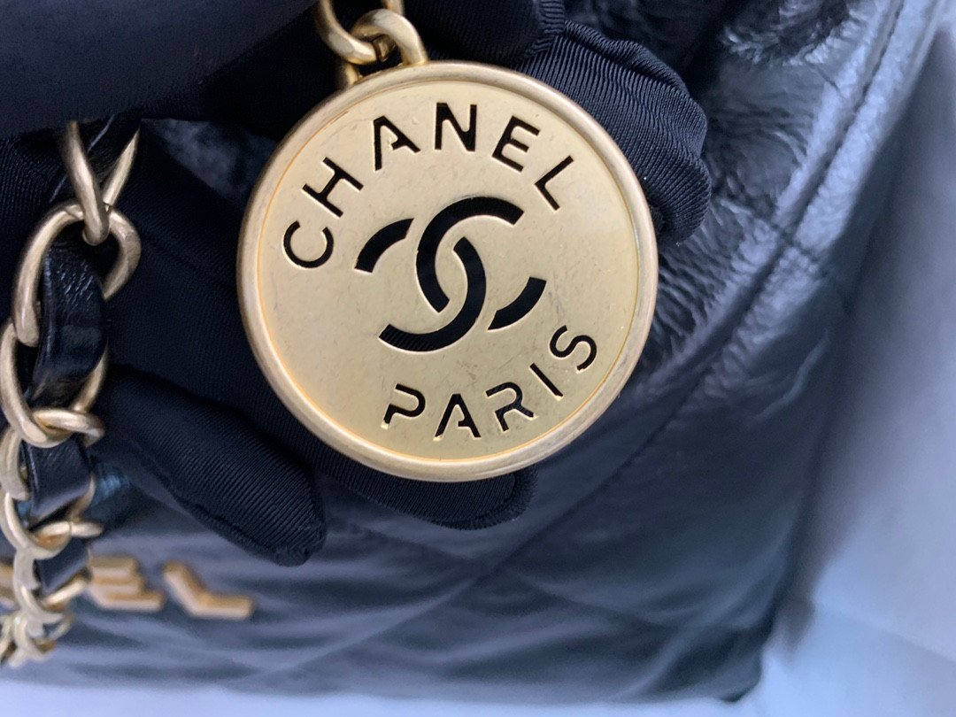 Chanel 22 Style Shiny Calfskin Drawstring Shopping Bag (2022 Collection) 5