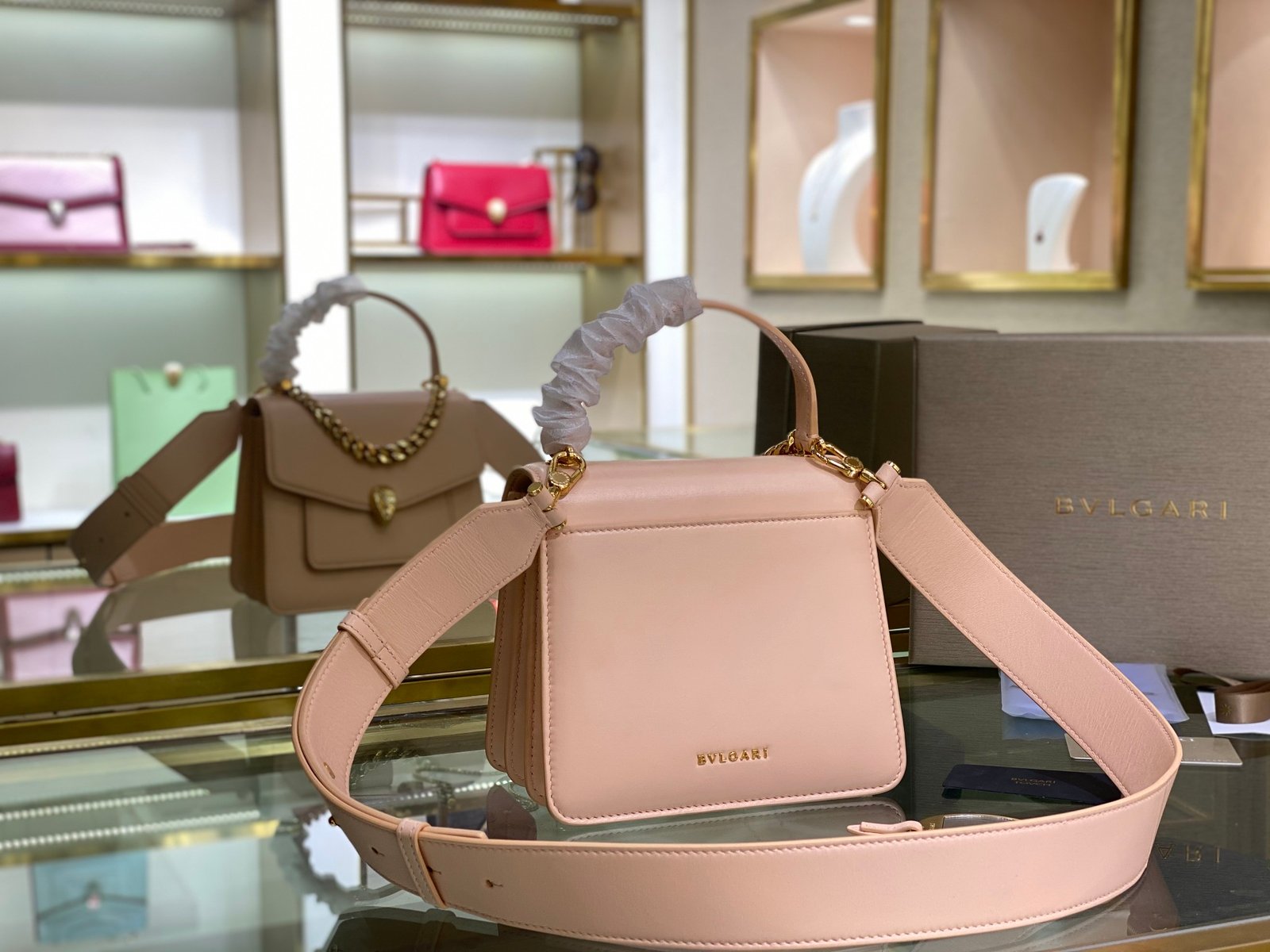 Bvlgari Serpenti Forever Maxi Chain Small Top Handle Bag 18cm Peachy Pink 50