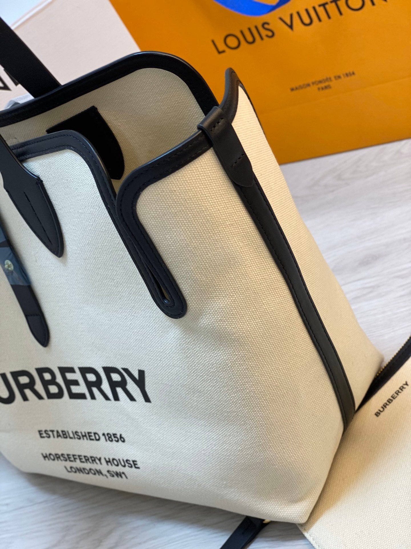 Burberry Horseferry Print Canvas & Leather Freya Tote Bag 6