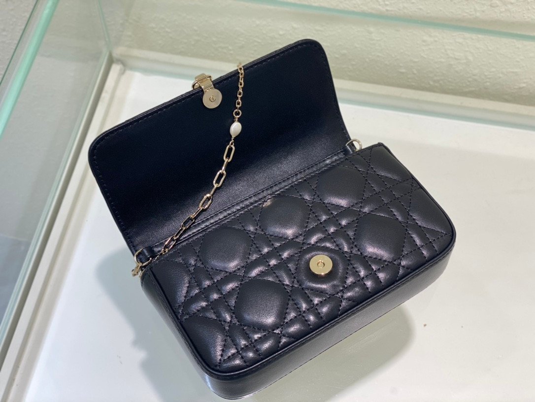Dior Lady Dior Pouch 19cm Cannage Calfskin with Pearl Detail Chain 7