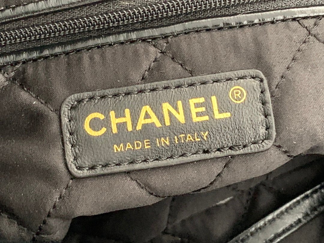 Chanel 22 Style Shiny Calfskin Drawstring Shopping Bag (2022 Collection) 8