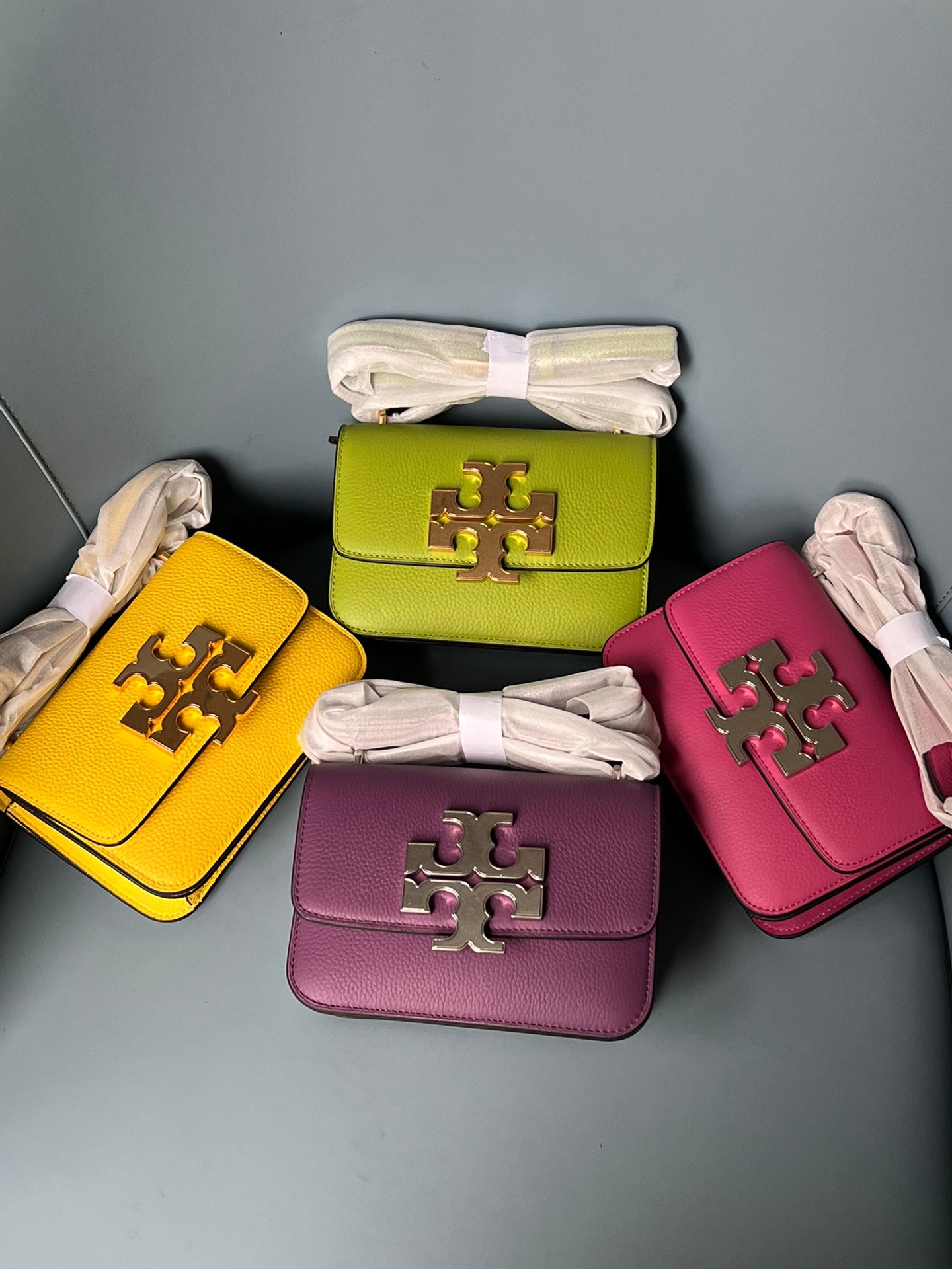 Tory Burch Small Eleanor Pebbled Leather Bag 19cm Multiple Colors 93