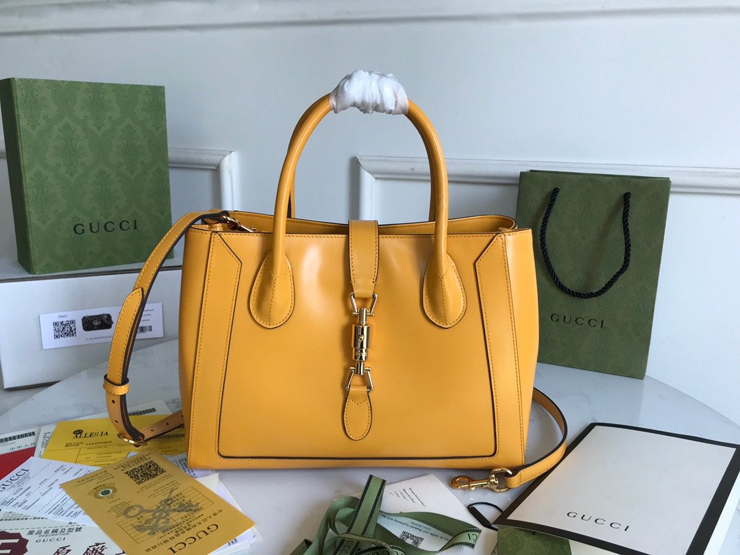 Gucci Jackie 1961 Medium Leather Tote Bag 30cm Signature Piston Closure & Detachable Strap 1