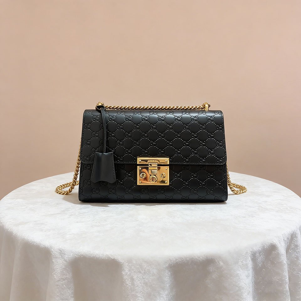 Gucci Padlock Small Signature Leather Shoulder Bag 20cm Black Embossed GG with Gold Hardware 10