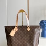 49 cm x 29 cm x 19 cm