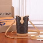 Louis Vuitton Fold Me Pouch 14.5cm Monogram Canvas Mini Crossbody Bag