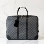 Louis Vuitton Porte-Documents Voyage in Damier Graphite Canvas 41cm Sophisticated Executive Briefcase & Laptop Bag