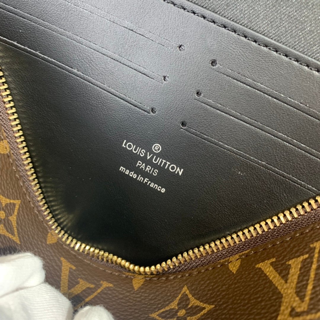 Louis Vuitton New Pouch 27cm Versatile Monogram & Damier Graphite Document Clutch and Tablet Organizer 13