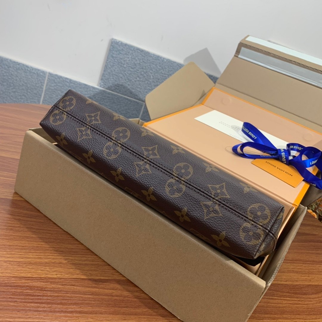 Louis Vuitton New Pouch 27cm Versatile Monogram & Damier Graphite Document Clutch and Tablet Organizer 15