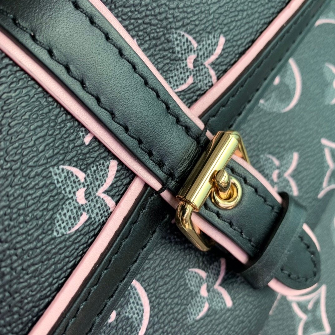 Louis Vuitton Neverfull MM Phantom Shadow Silk-Screen Canvas Tote Bag 31cm 15
