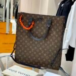 Louis Vuitton Sac Plat Messenger Tote Bag 36cm Virgil Abloh Monogram Canvas with Neon Chain 2