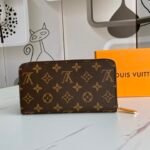 Louis Vuitton M60017 Zippy Wallet 19cm Limited Edition Silkscreen Monogram Canvas 20
