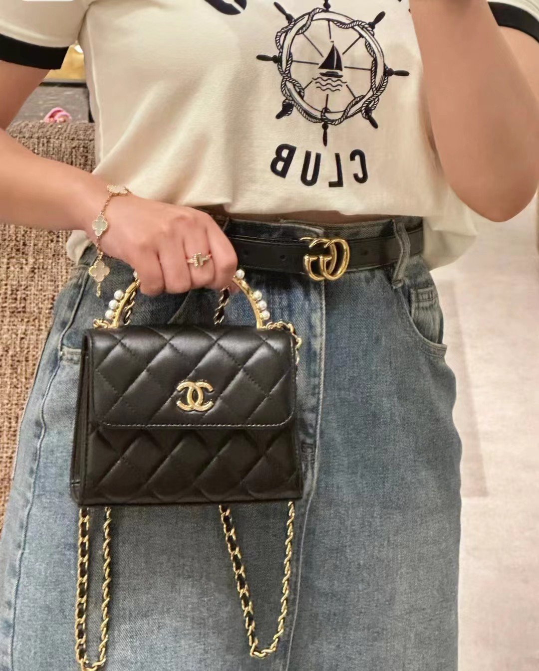 Chanel Black Quilted Lambskin Mini Flap Bag 15cm with Pearl Handle & Vintage Hardware 22