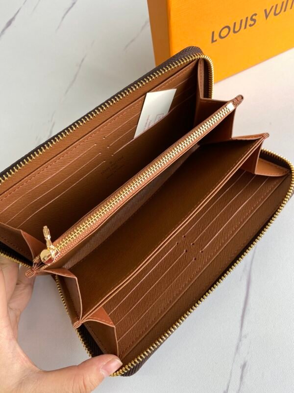25 25