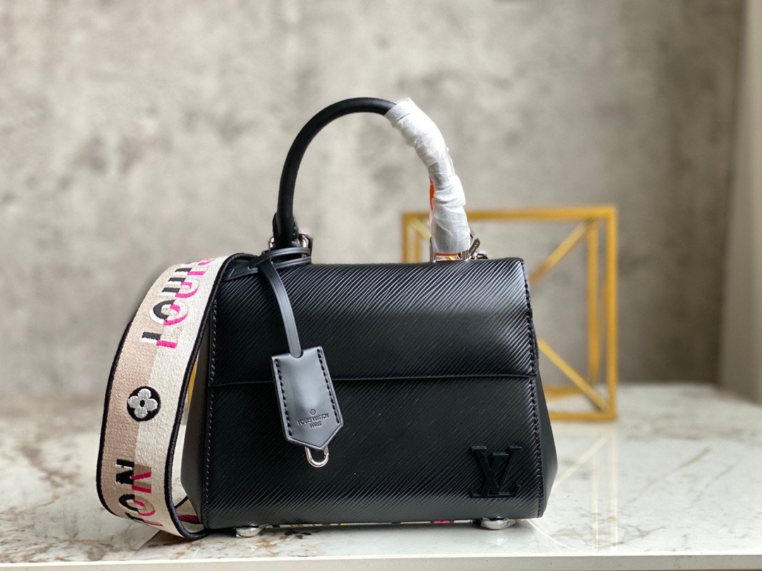 Louis Vuitton Cluny Mini 20cm Epi Leather Handbag with Reversible Jacquard Strap 27