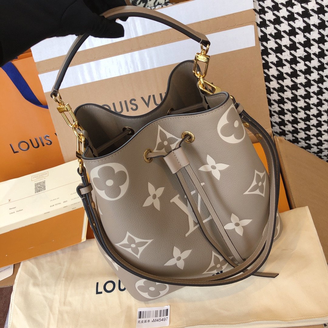 Louis Vuitton NéoNoé Bucket Bag 26cm Dove Grey Giant Monogram 3