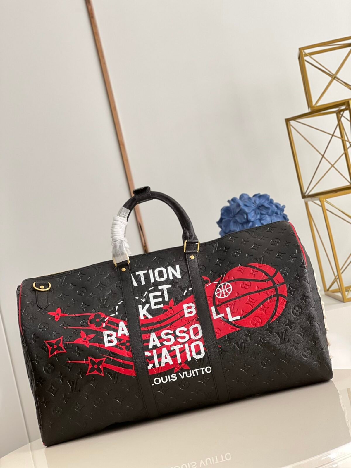 Louis Vuitton x NBA Keepall Bandoulière 50 Championship Jacket Edition Embossed Leather Travel Bag 55cm 3