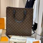 Louis Vuitton Sac Plat Messenger Tote Bag 36cm Virgil Abloh Monogram Canvas with Neon Chain 3