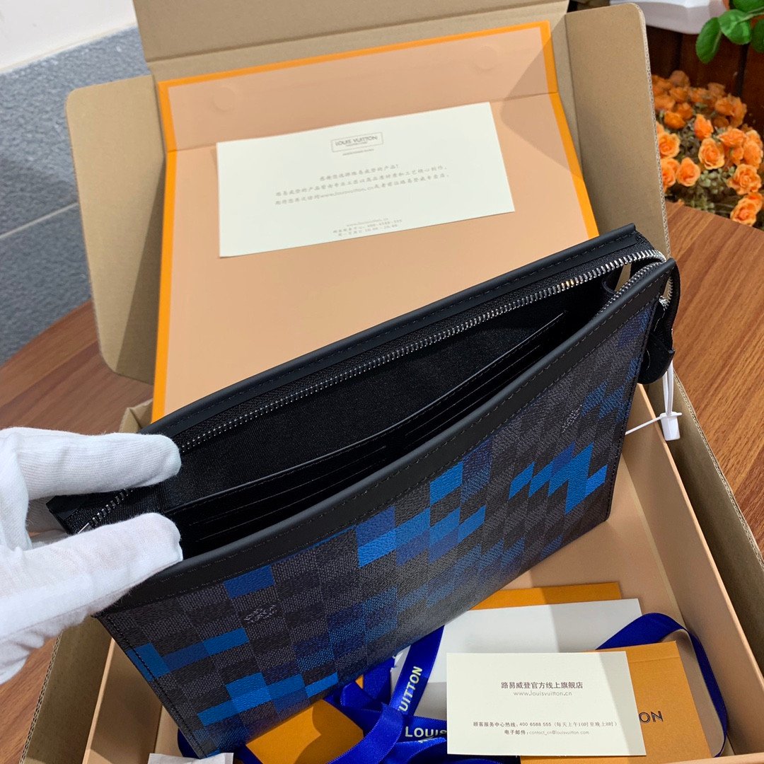 Louis Vuitton Pochette Voyage MM in Damier Graphite Pixel 27cm Limited Edition Blue Mosaic Men’s Travel Pouch & Clutch 3