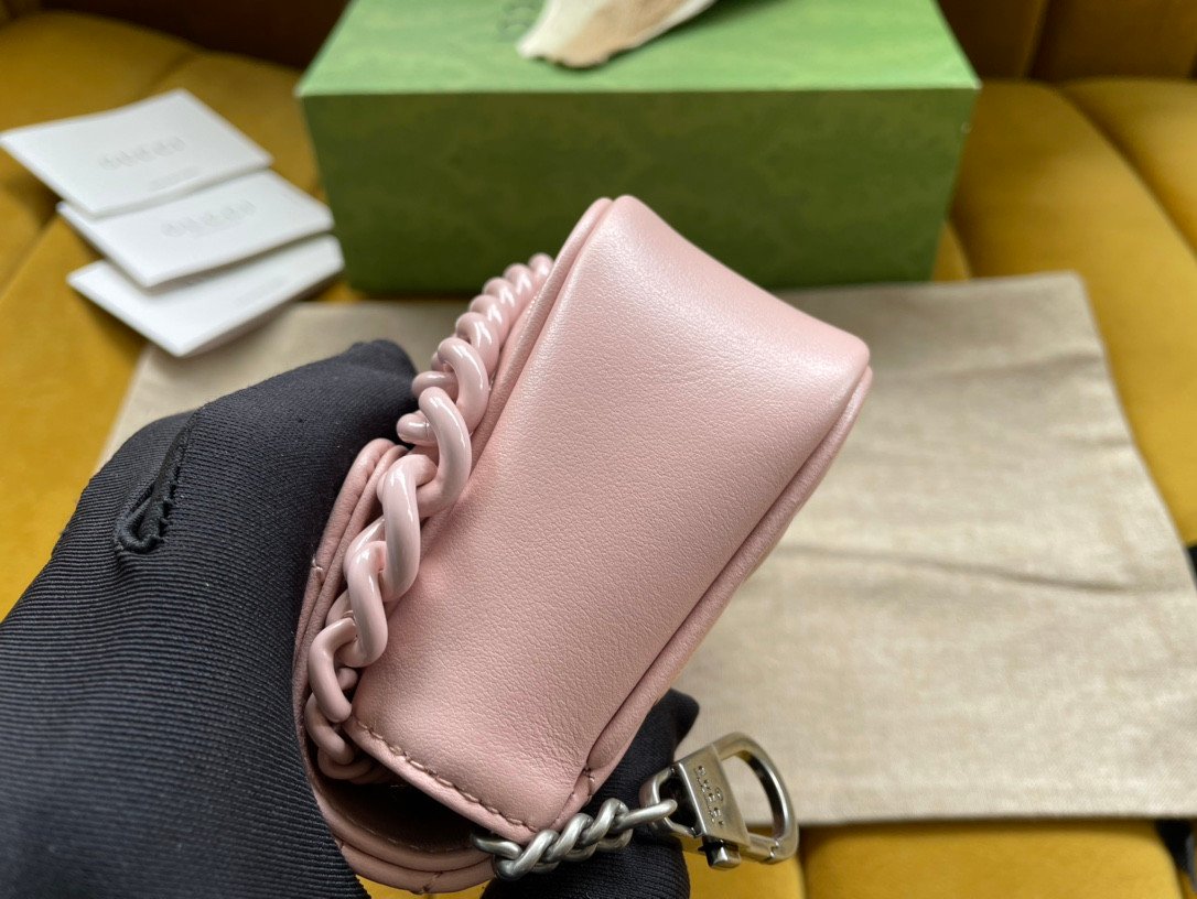 Gucci GG Marmont Super Mini Bag 16.5cm Tonal Ceramic Hardware Edition 30