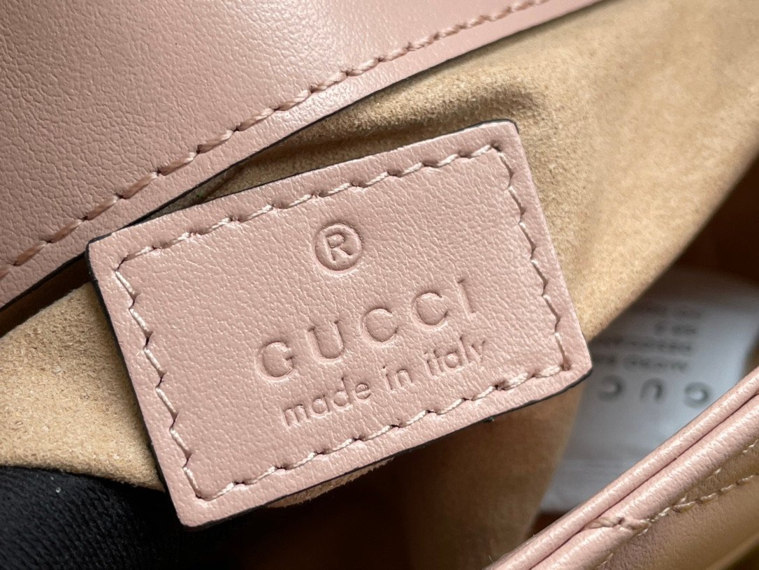 Gucci GG Marmont Super Mini Bag 16.5cm Tonal Ceramic Hardware Edition 36