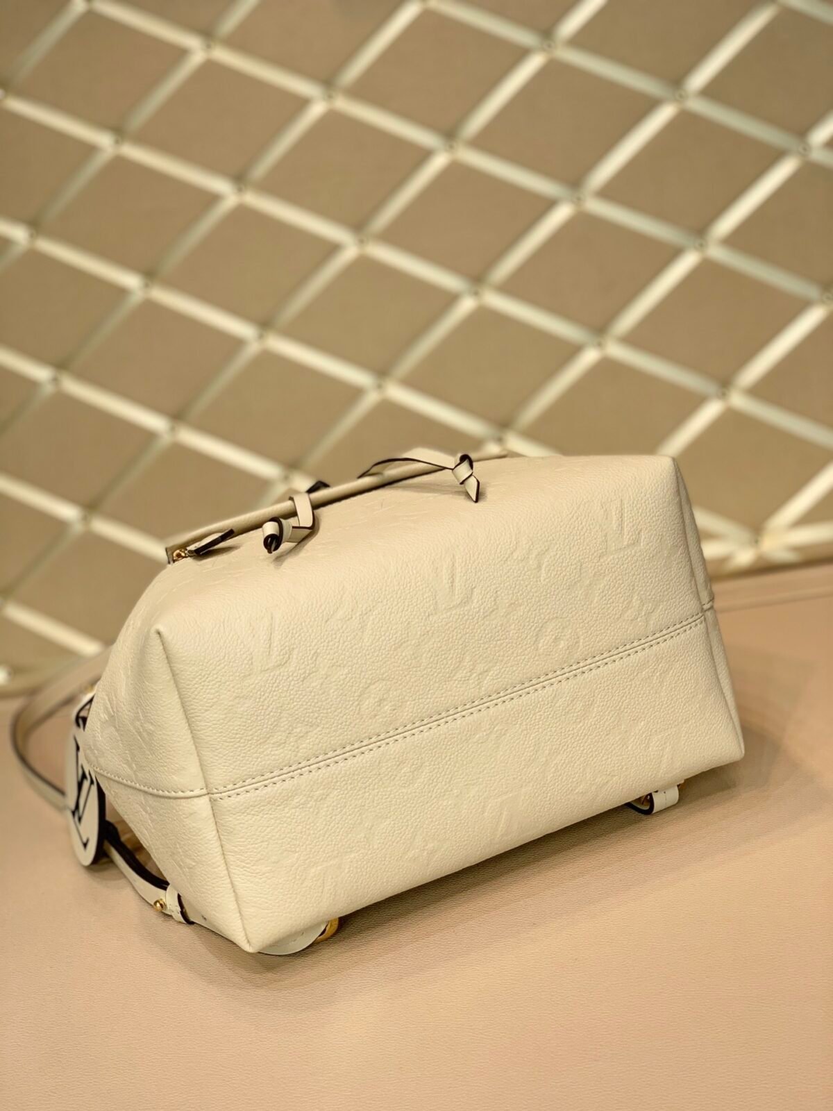 Louis Vuitton Montsouris Backpack 27.5x33x14cm Monogram Empreinte Leather Editions 4