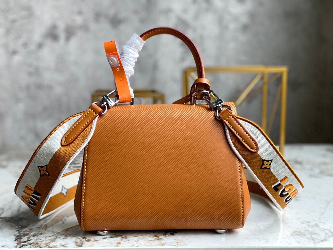 Louis Vuitton Cluny Mini 20cm Epi Leather Handbag with Reversible Jacquard Strap 5