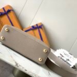 Louis Vuitton Capucines BB 27cm Handle Bag Elephant Grey Taurillon Leather with Exotic Python Details 5
