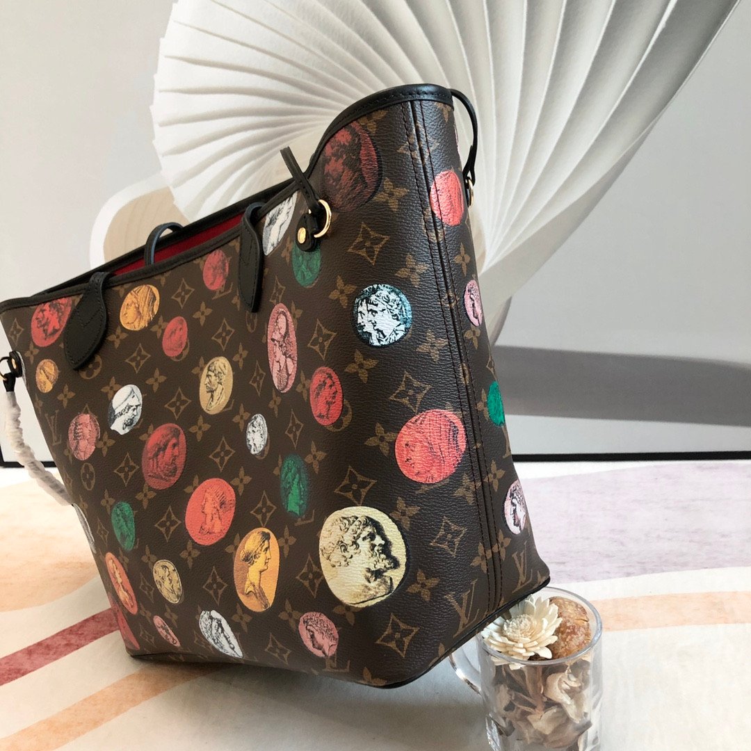 Louis Vuitton x Fornasetti Neverfull MM Tote Bag Limited Edition Monogram Cameo Canvas 31cm 5
