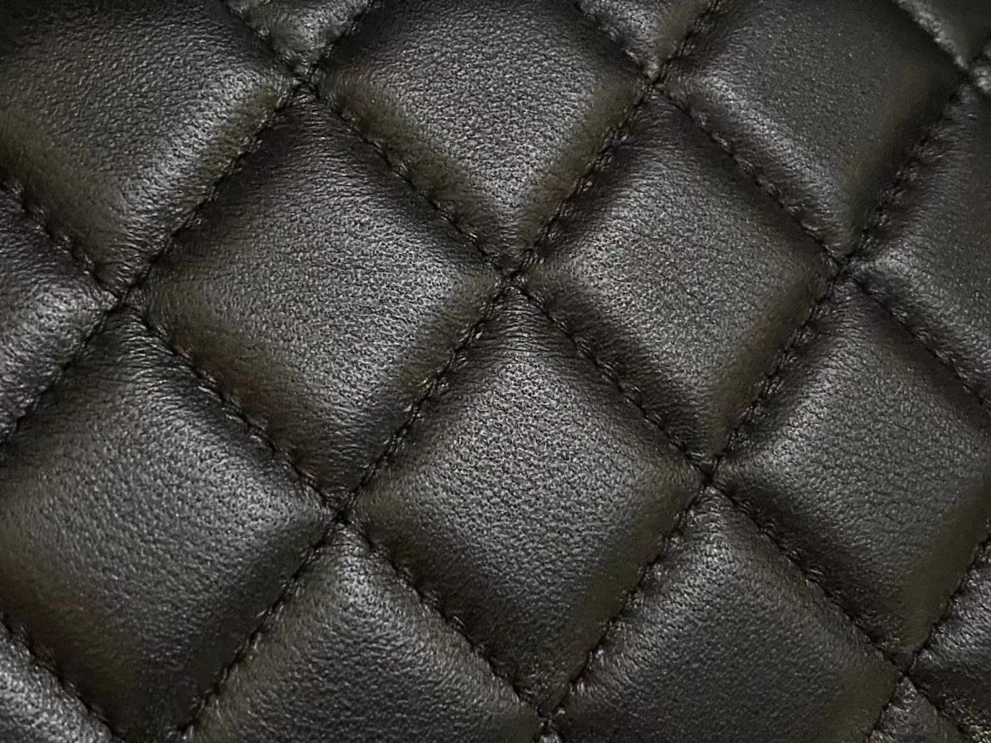 Chanel Black Quilted Lambskin Mini Flap Bag 15cm with Pearl Handle & Vintage Hardware 6