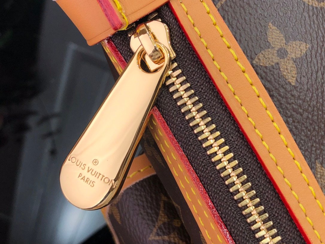 Louis Vuitton Vintage Tikal GM “Golden Bean” Monogram Canvas Shoulder Bag 30cm 7