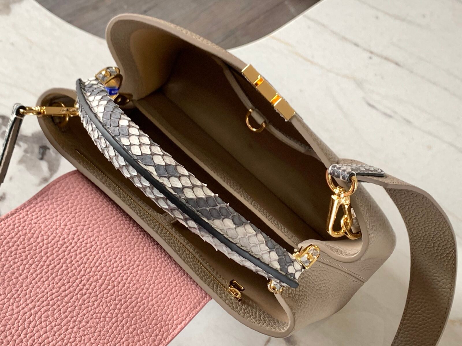 Louis Vuitton Capucines BB 27cm Handle Bag Elephant Grey Taurillon Leather with Exotic Python Details 8