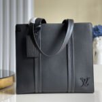 Louis Vuitton Aerogram Tote 36.5cm Black Grained Calfskin Leather