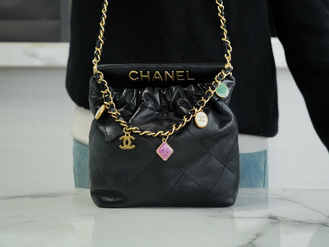 Chanel 23P Mini 22 Bag 17x16x7cm Black Quilted Lambskin with Candy Charms Luxury Crossbody Pouch 1