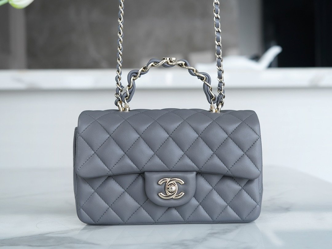 Chanel 23K Autumn/Winter Mini Classic Flap Bag 20cm The “Double C” Top Handle in Premium Quilted Leather 11