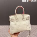 Hermès 25cm Birkin-Style Exotic Crocodile Embossed Leather Handbag Luxury Celebrity Edition 5 Colors 11