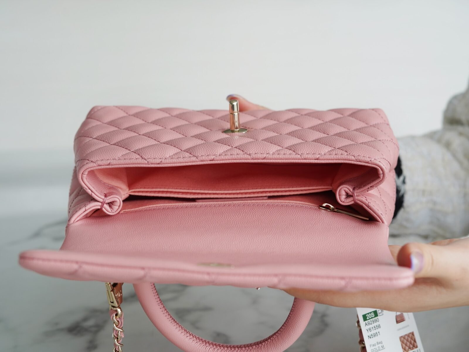 CHANEL Coco Handle Small Flap Bag 24cm in Grained Calfskin Elegant Top Handle Crossbody with Gold-Tone Hardware 13