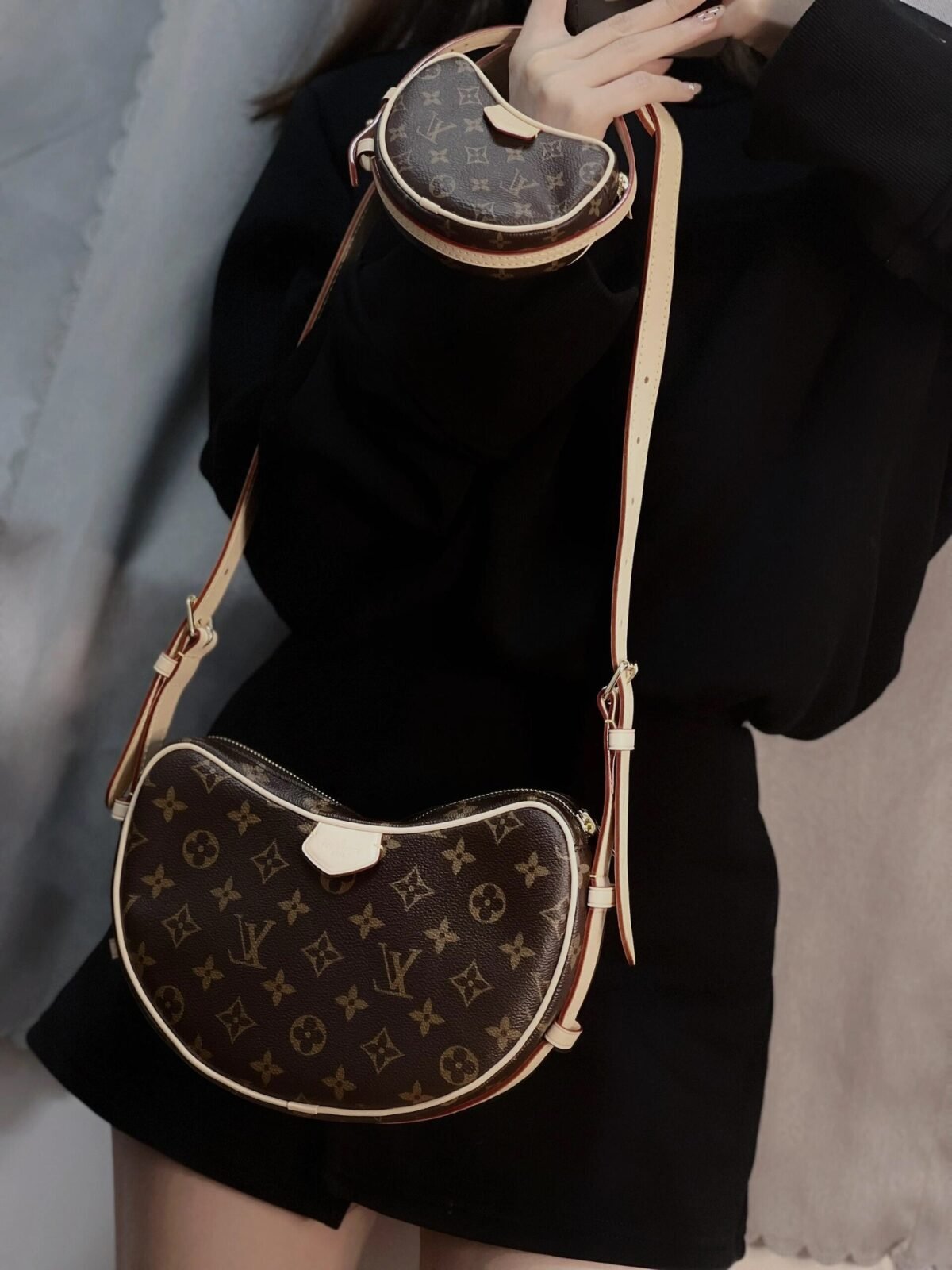 Louis Vuitton Monogram Croissant MM Crescent Shoulder Bag 25cm The Iconic 2-in-1 13