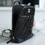 CHANEL 22A Metiers d’Art Collection Glossy Calfskin Backpack with Detachable Mini Pouch Leather Urban Rucksack 15